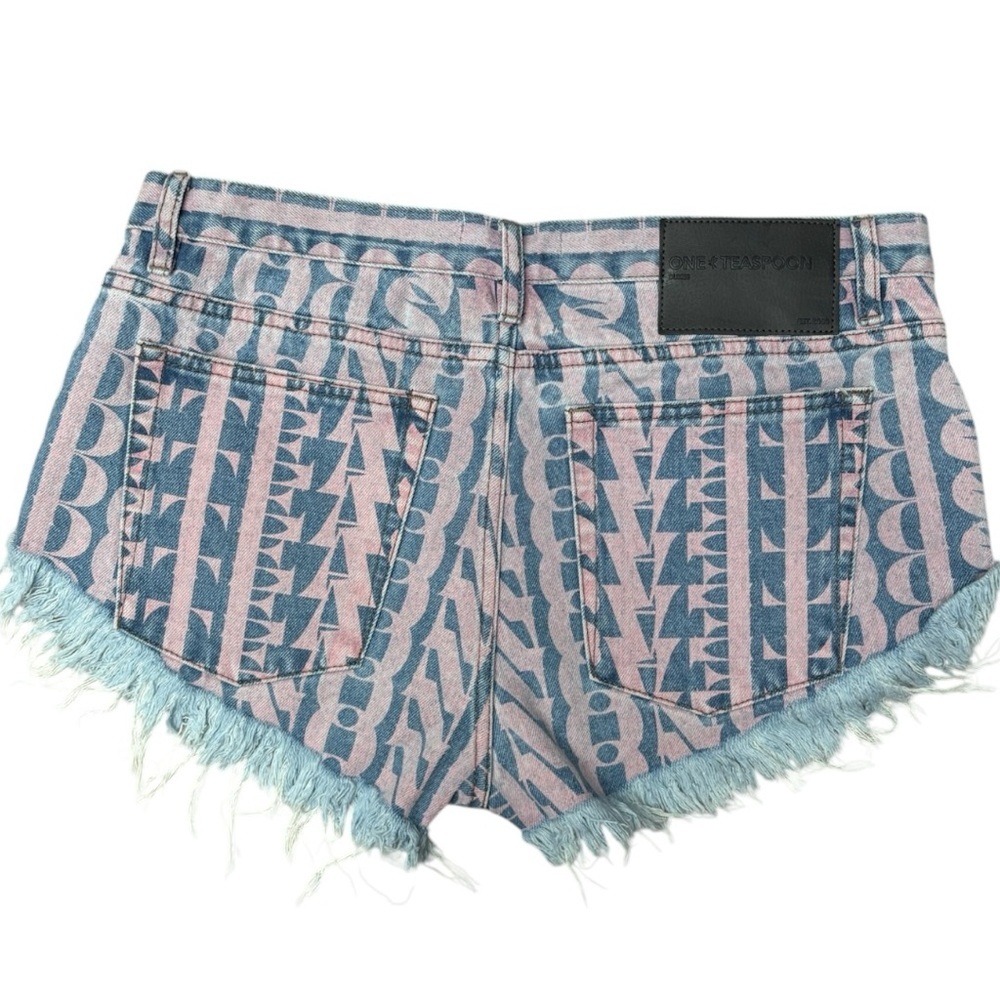 One Teaspoon Dukes Denim Shorts, Pacifica Print, Size 32 Boho Low Waist Shorts - Picture 3 of 14